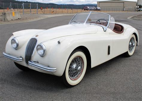 Jaguar XK120 SE Roadster is Timeless - JaguarForums