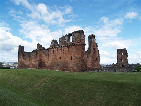 Penrith Castle - Wikipedia