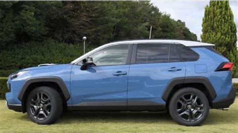 Toyota Rav4 Hybrid Cavalry Blue