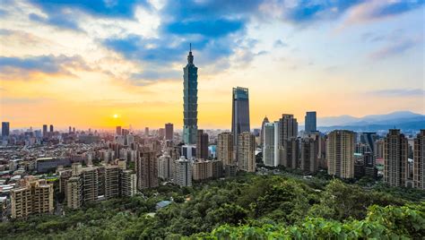 Elephant Mountain (象山登山步道) — Josh Ellis Photography