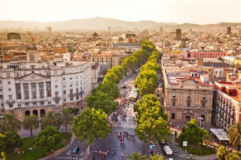 Cheapo last-min Barcelona break for winter sun and sangria 🇪🇸 ️