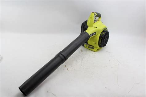 Ryobi 4-Cycle Leaf Blower | Property Room