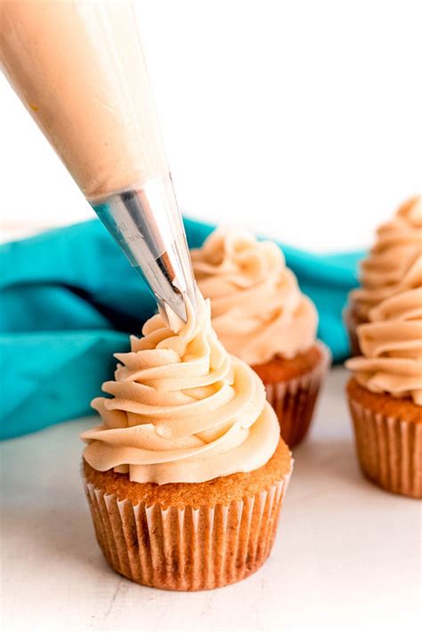 Easy Brown Sugar Frosting Recipe - Sugar and Soul