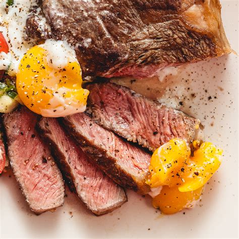 sous vide sirloin steak and "soft boiled" sous vide yolks - thatOtherCookingBlog