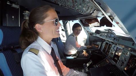 Airbus A380 - Two female double decker pilots | Airbus A380 - Two female double decker pilots ...