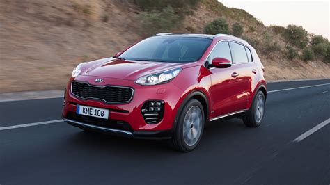 The new Kia Sportage is a mild-hybrid | Top Gear