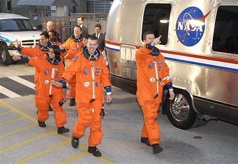 Shuttle Columbia's Final Mission: Photos from STS-107 | Space