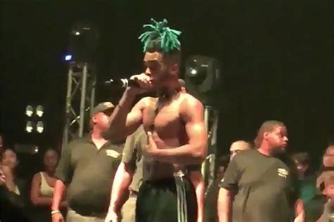 XXXTentacion Performs ''Changes'' and More at Benefit Concert - XXL