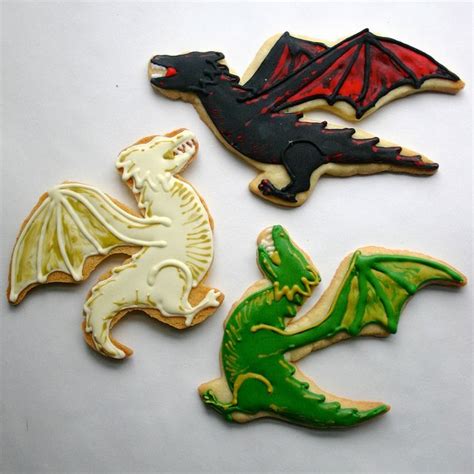 Daenerys' Dragons | Dragon cookies, Game of thrones cake, Cookie decorating