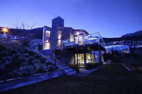 Queenstown house with 4 bedrooms | FlipKey