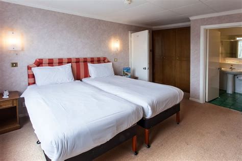 Heathlands Hotel Bournemouth Bournemouth | Bookonline.com