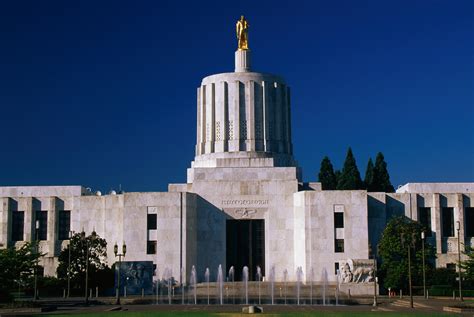 Hey Oregon, your capitol building looks like a Mormon temple. - AR15.COM