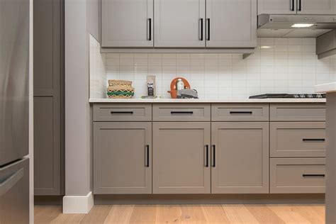 Ravinte 30 Pack 5 Inch Kitchen Square Cabinet Handles Matte Black Cabinet Pulls Black Drawer ...