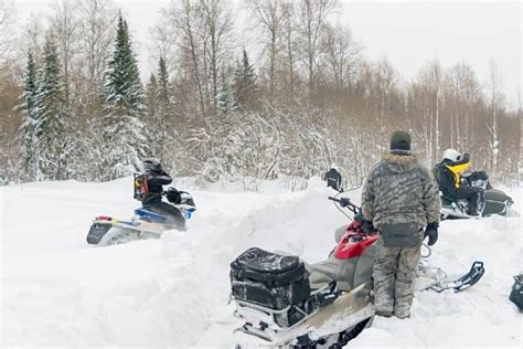 Are Snowmobile Tracks Interchangeable? What To Consider – AtvHelper