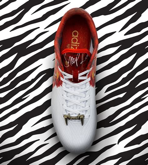 Snoop Dogg x adidas adiZero 5 Star Cleat - SneakerNews.com