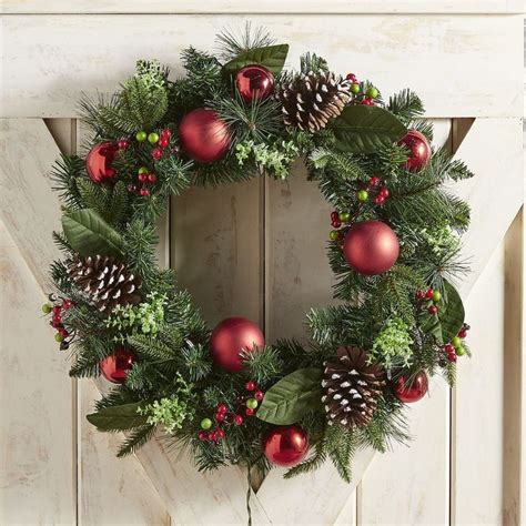 10 Best Outdoor Christmas Wreaths for 2018 - Festive Winter Christmas ...