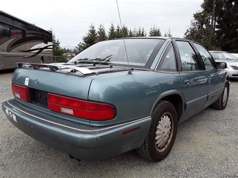 L1 -- 1995 BUICK REGAL CUSTOM , Green , 119879 KM's