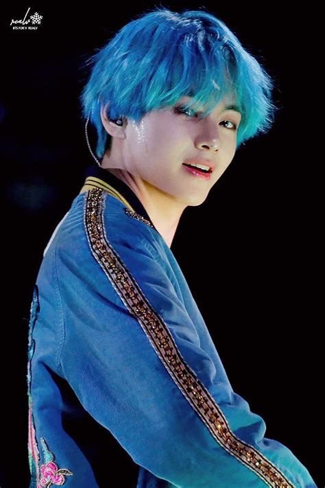 Taehyung pics⚡️ on, bts v blue hair HD phone wallpaper | Pxfuel