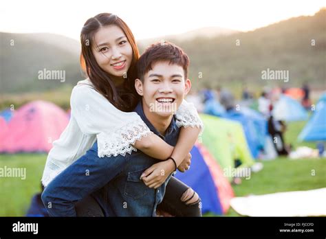 Happy young Chinese couple Stock Photo - Alamy