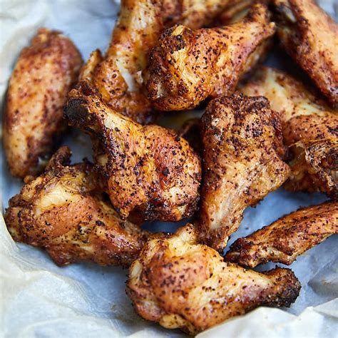 Extra Crispy Air Fryer Chicken Wings - Craving Tasty