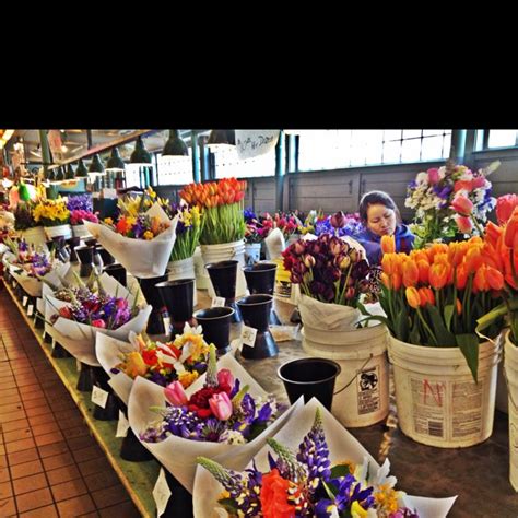 Pike Place Market flowers - Seattle, WA | Pike place market flowers ...