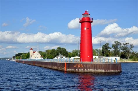 Tours - Muskegon Lights, Historic Lighthouses in Muskegon, Michigan, MI