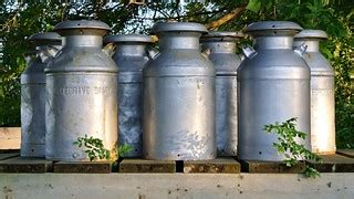 Milk Cans | Waiting to go to the dairy. Lucky to run across … | Flickr