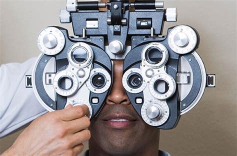 5 Signs You Might Need an Eye Exam - Penn Medicine