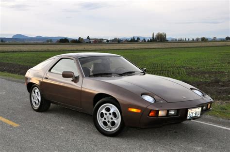 1980 Porsche 928 - Information and photos - MOMENTcar