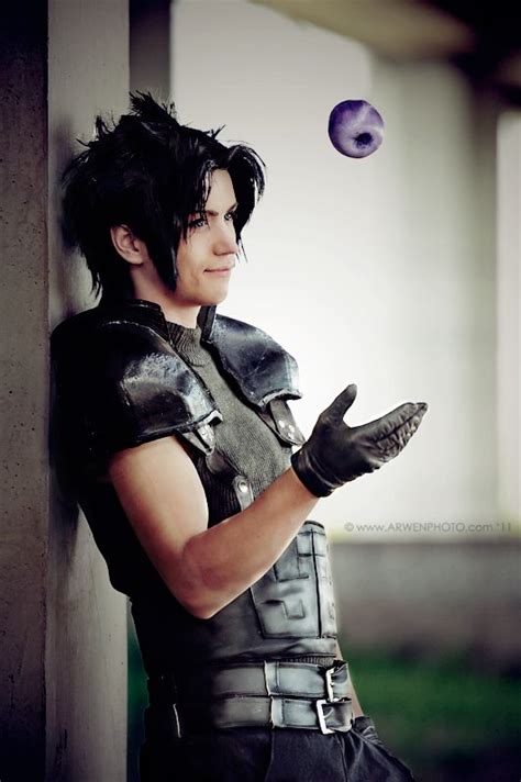 Zack: Soldier's break | Zack fair, Final fantasy cosplay, Best cosplay