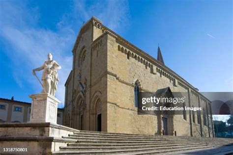 292 Arezzo Cathedral Stock Photos, High-Res Pictures, and Images ...