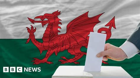 Senedd candidates must live in Wales under plans - BBC News