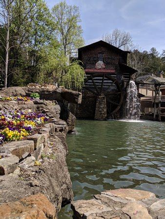 Dollywood (Pigeon Forge) - 2018 All You Need to Know Before You Go (with Photos) - TripAdvisor
