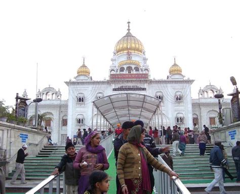 Know The Facts And Story Behind Gurudwara Langar | know the facts and story behind gurudwara ...