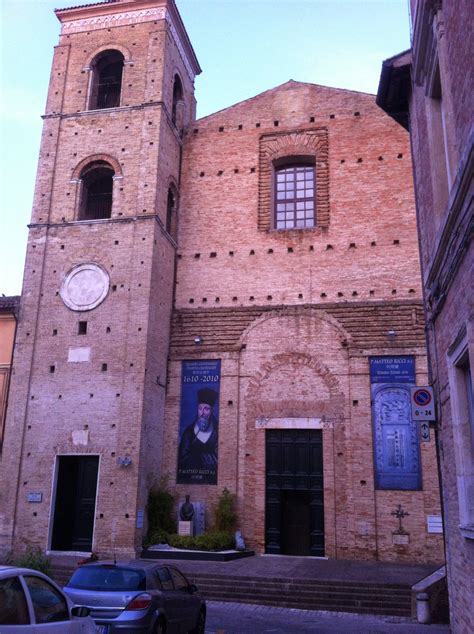 Secondo me sinologia 汉学与疯狂：体现当代中国 Sinology's Not Dead: Il duomo di Macerata e i caratteri cinesi ...