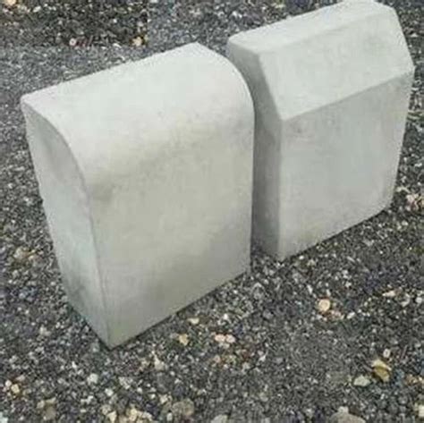 KERB concrete Stones, Thickness: 75 mm at best price in Barwala | ID ...