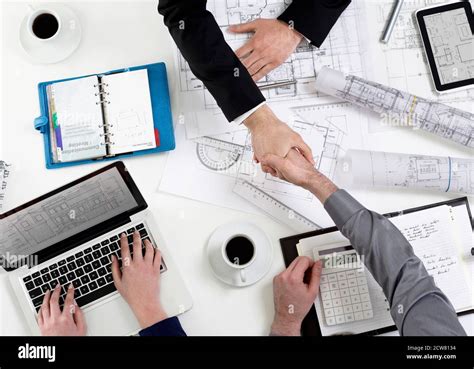 Business people shaking hands Stock Photo - Alamy