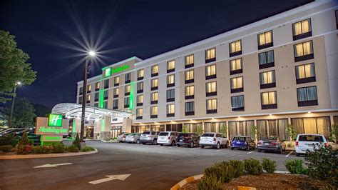 HOLIDAY INN KNOXVILLE N - MERCHANT DRIVE, AN IHG HOTEL - Updated 2021 ...