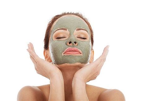 Pore Tightening Facial Masks to Shrink Large Pores - Makeup Tutorials