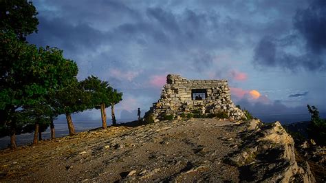 Cliff Edge Sunset Photograph by Zayne Diamond - Fine Art America