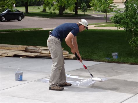 How to Remove Oil Stains from Concrete