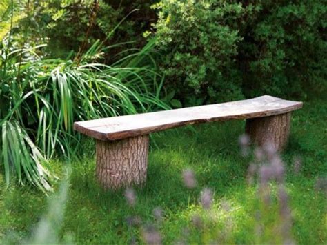 20+ Small Garden Bench Ideas - HMDCRTN