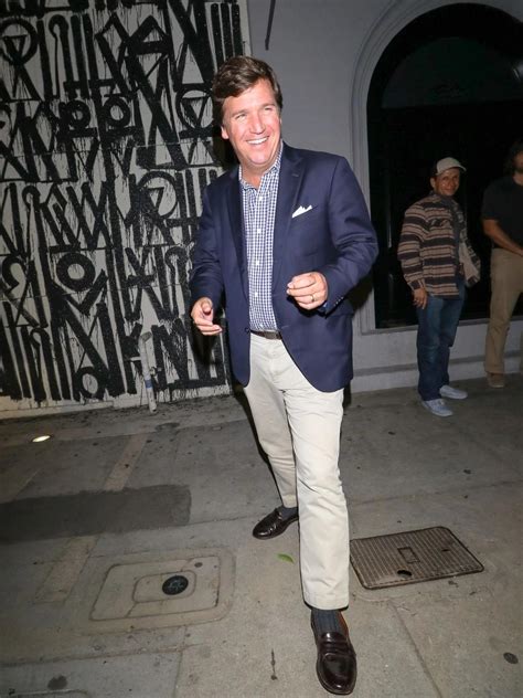 Former Fox News Host Tucker Carlson Has a Big Family: Meet His Wife ...