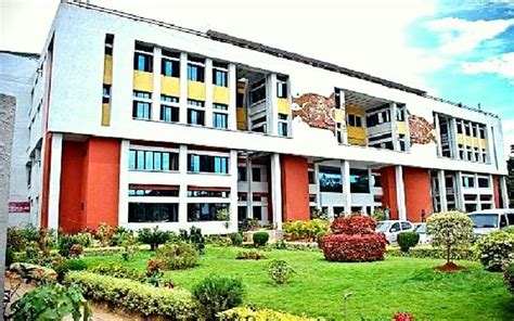 Seshadripuram Institute of Management Studies, Bangalore ::[SIMS ...