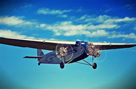 Flying High at the Oakland County Airport Open House – Oakland County Blog