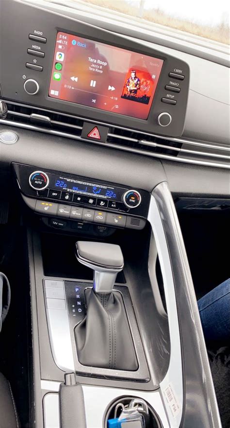 Discover the Stunning Interior of the New Elantra 2021