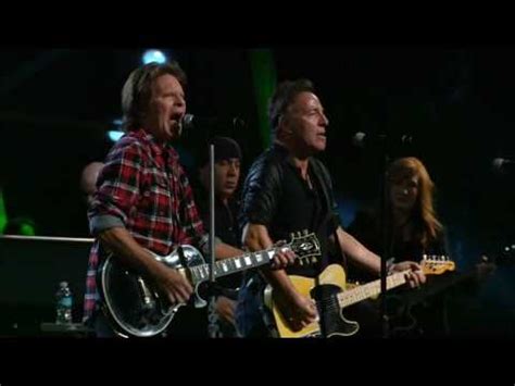 Watch Bruce Springsteen & John Fogerty Perform “Fortunate Son” – Rock Pasta