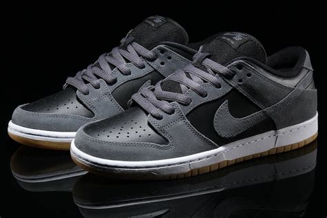 Nike SB Dunk Low Dark Grey AR0778-001 | SneakerFiles