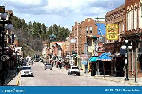 Historic Main Street Deadwood, South Dakota. Editorial Stock Photo - Image of rush, calamity ...