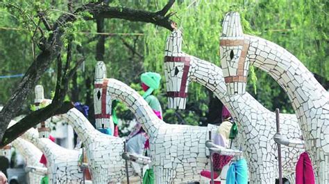 Chandigarh | Glass mosaic art, Unique sculptures, India art